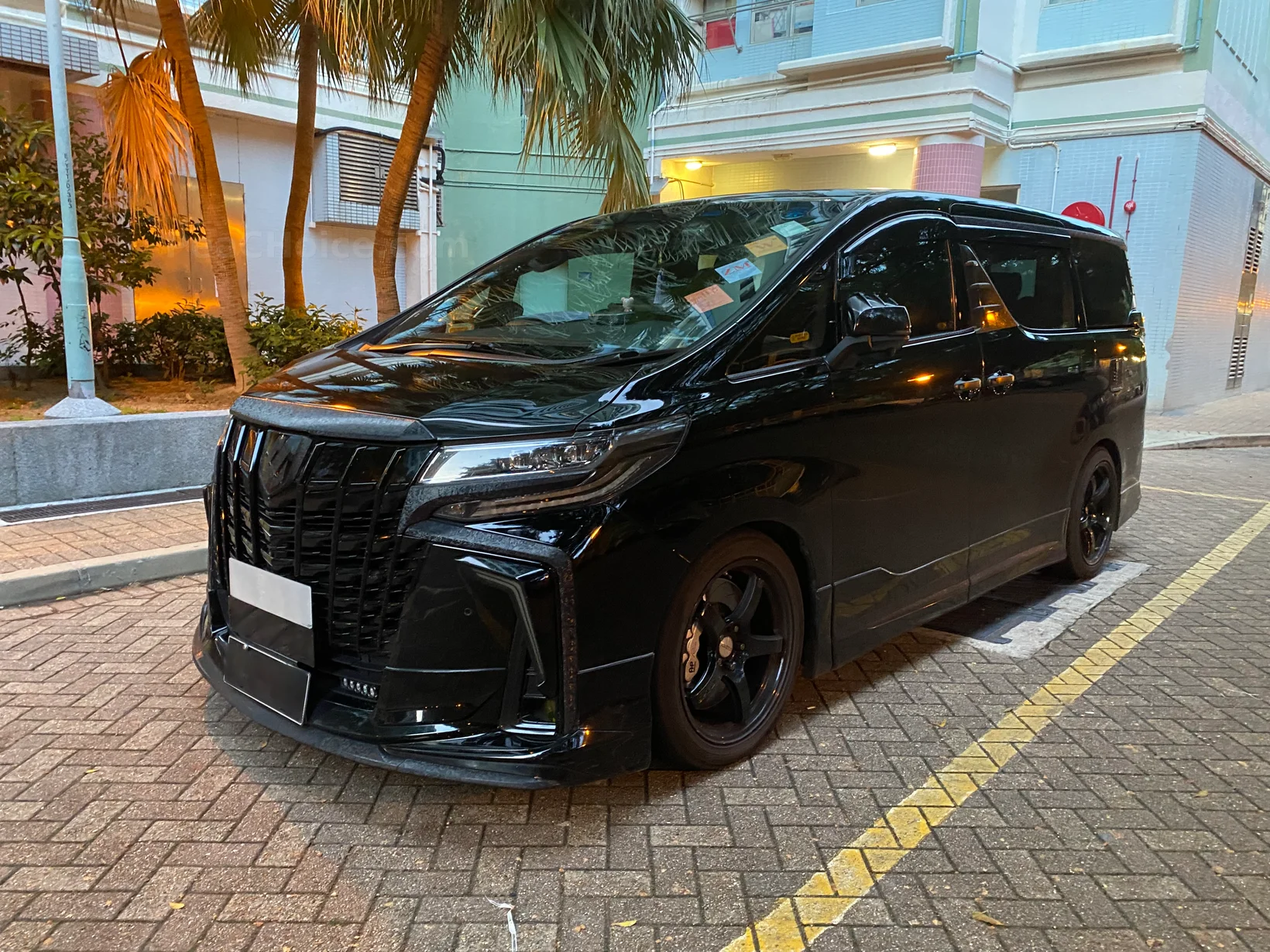 Toyota Alphard 2020 相片